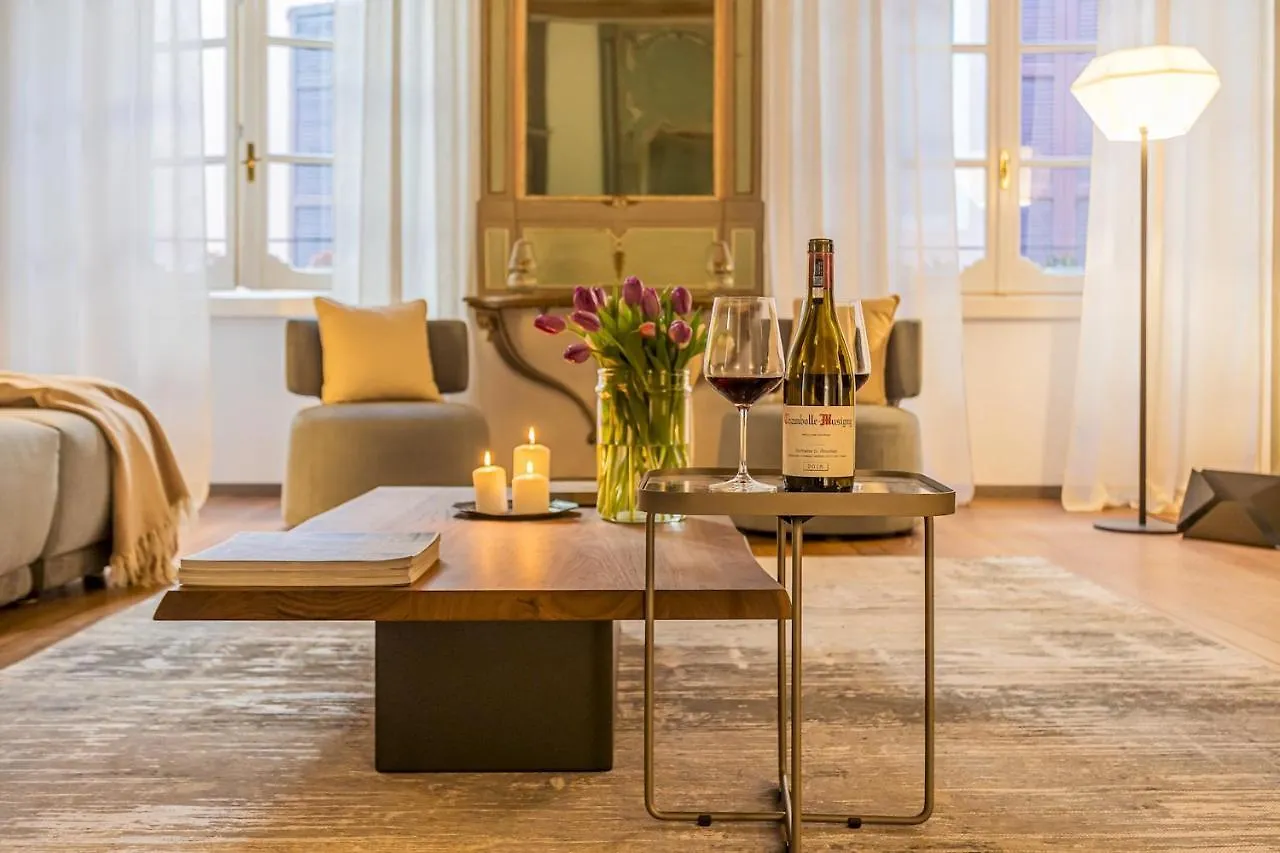 Rovelli 41 By Rent All Como 0*,