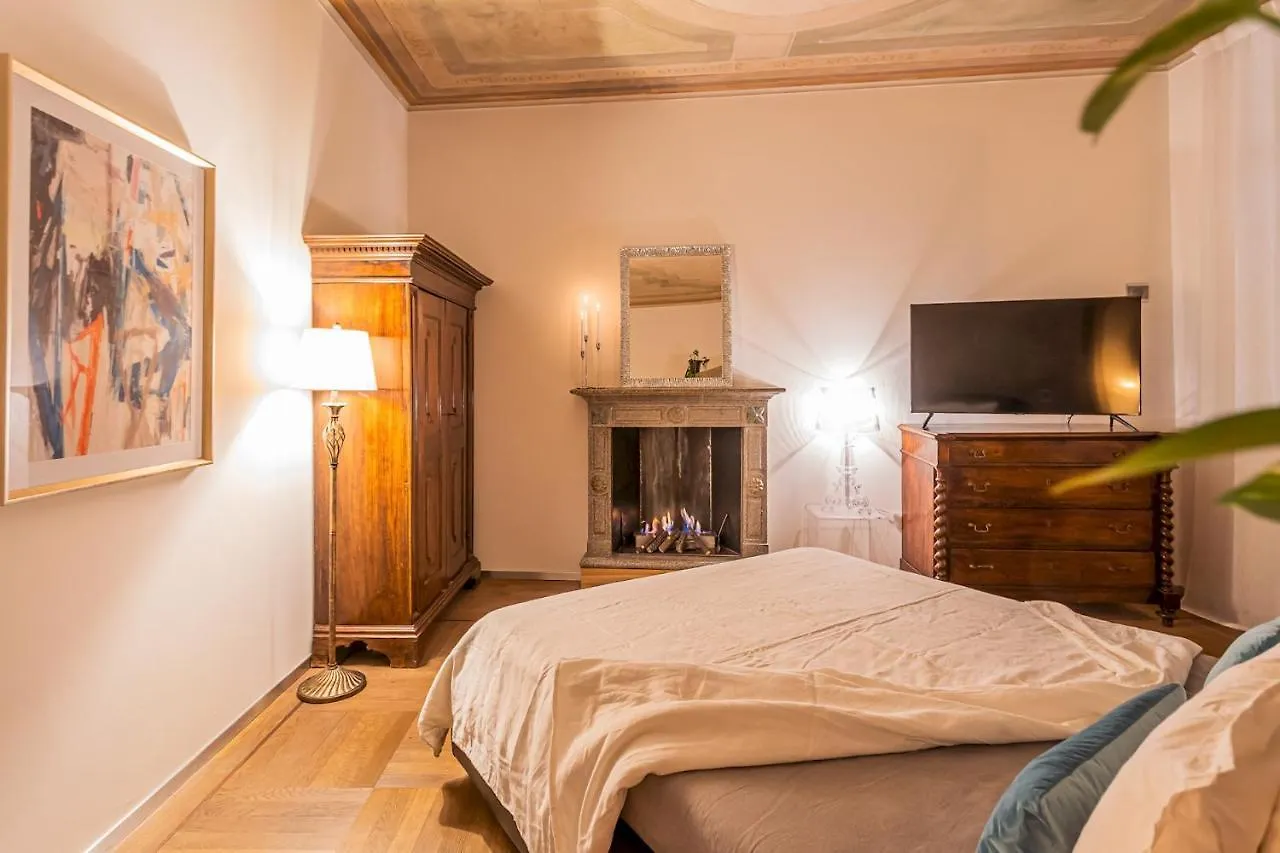 Rovelli 41 By Rent All Como Apartment