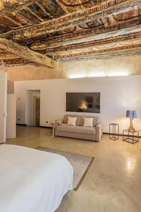 Rovelli 41 By Rent All Como Apartmán